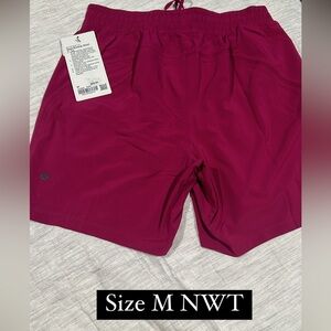 Lululemon mens pace breaker shorts size m